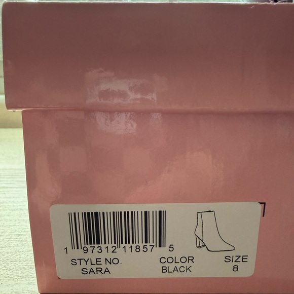 PRICE IS FIRM. Black Blocked Heel Booties (right foot bootie has scuff marks) - Picture 5 of 10